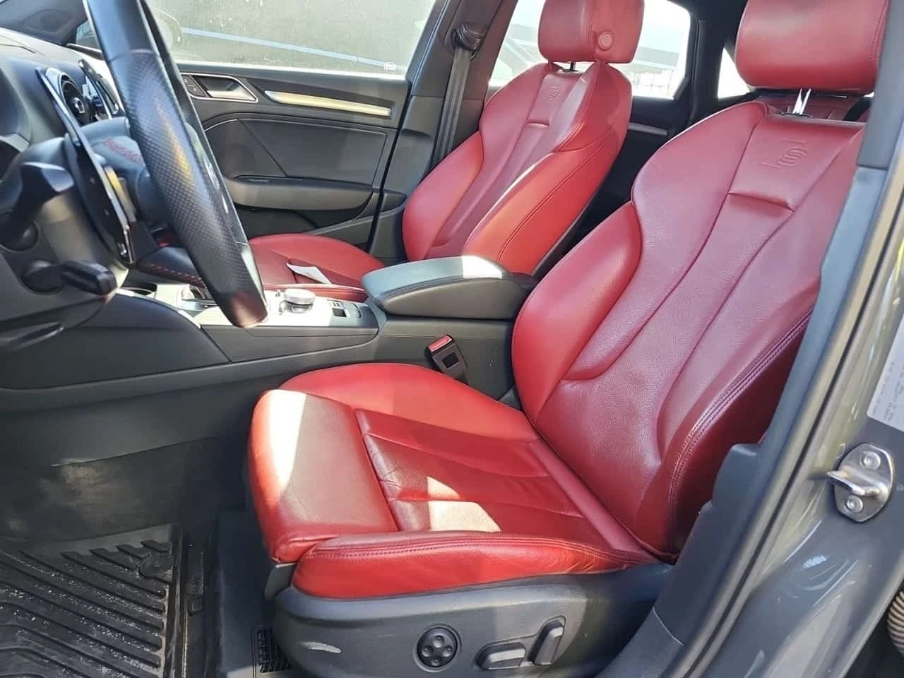 Audi S3 * 2.0 Tfsi Quattro S Tronic Technik * CARFAX *  | Mobile.bg � ����������� 6