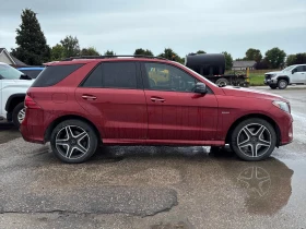 Mercedes-Benz GLE 43 AMG * CARFAX * ОТ ПРЕДСТАВИТЕЛСТВО * АВТОКРЕДИТ | Auto.bg — изображение 3