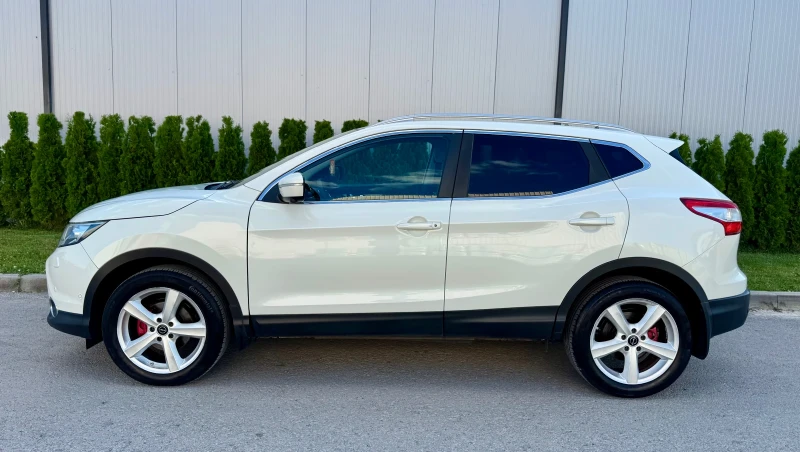 Nissan Qashqai Full option , снимка 2 - Автомобили и джипове - 50539022