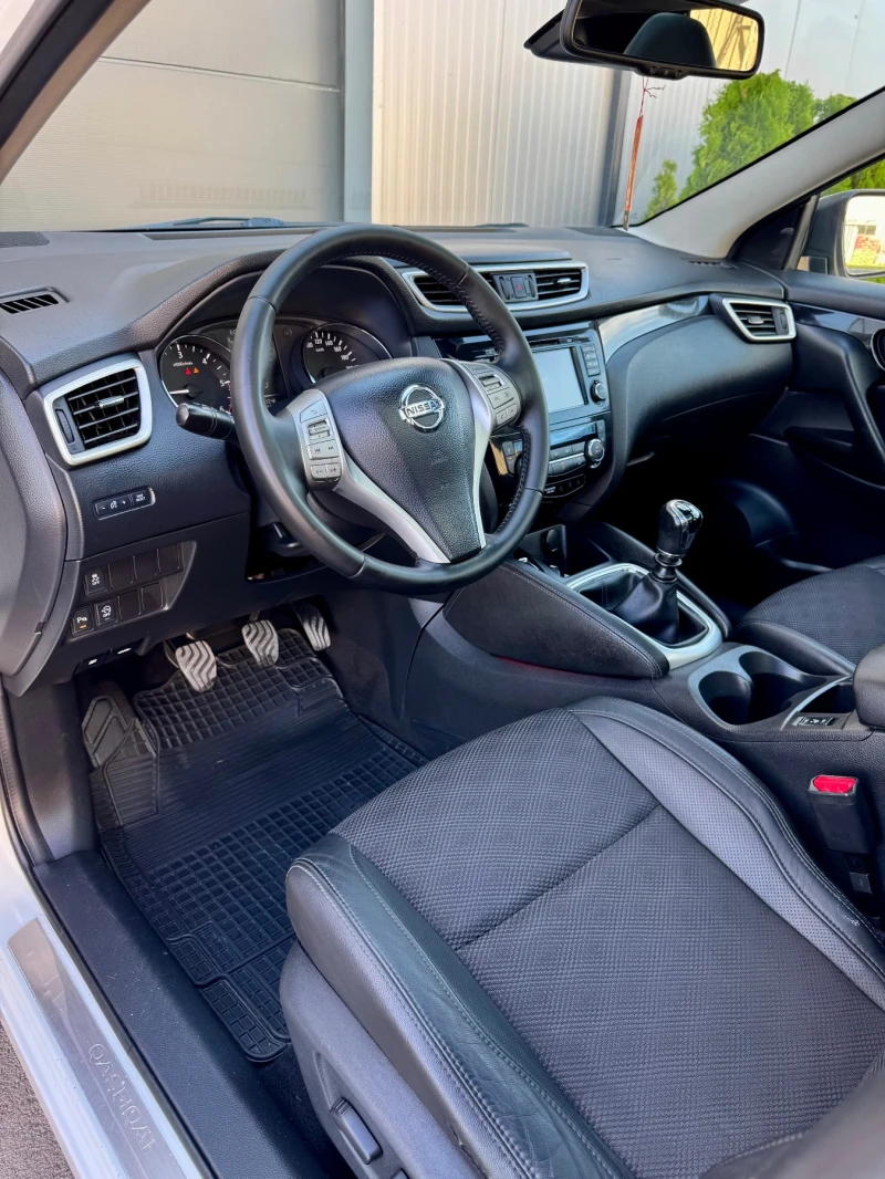 Nissan Qashqai Full option , снимка 10 - Автомобили и джипове - 50539022