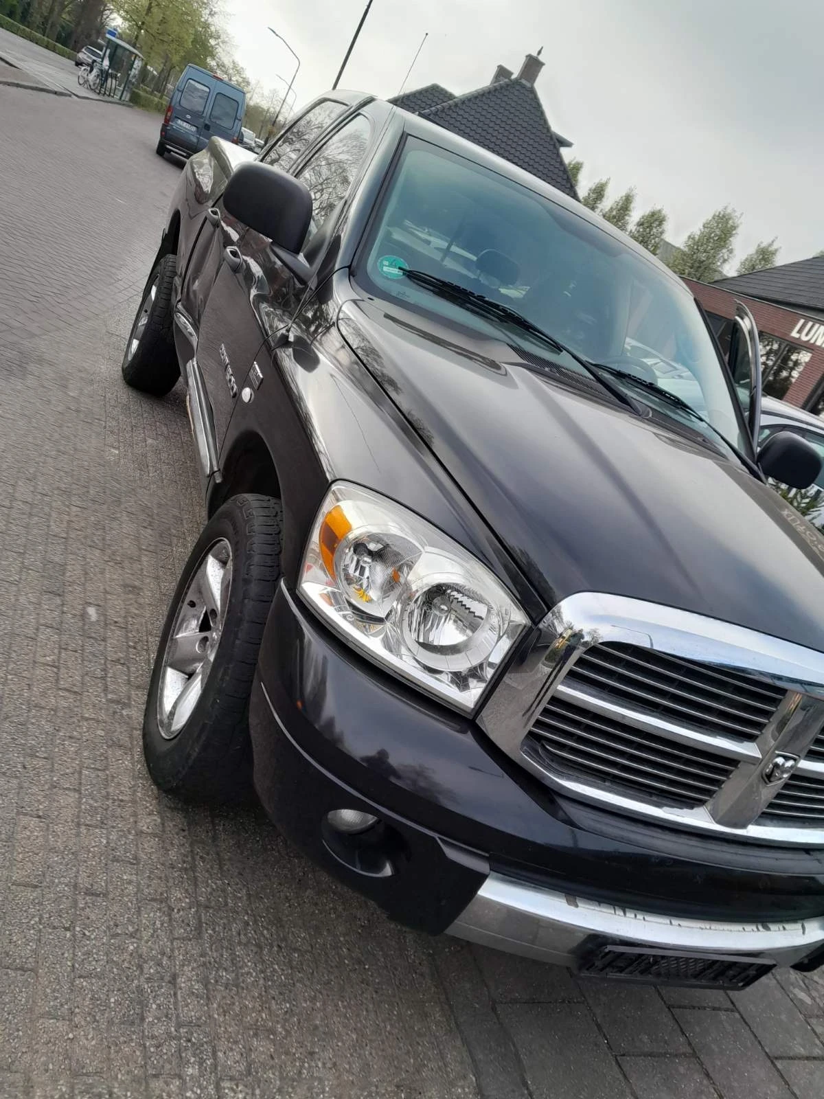 Dodge RAM 1500  - изображение 2