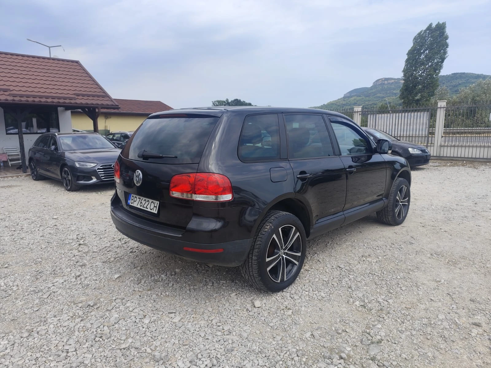 VW Touareg 2.5 дизел ТОП състояние - изображение 5