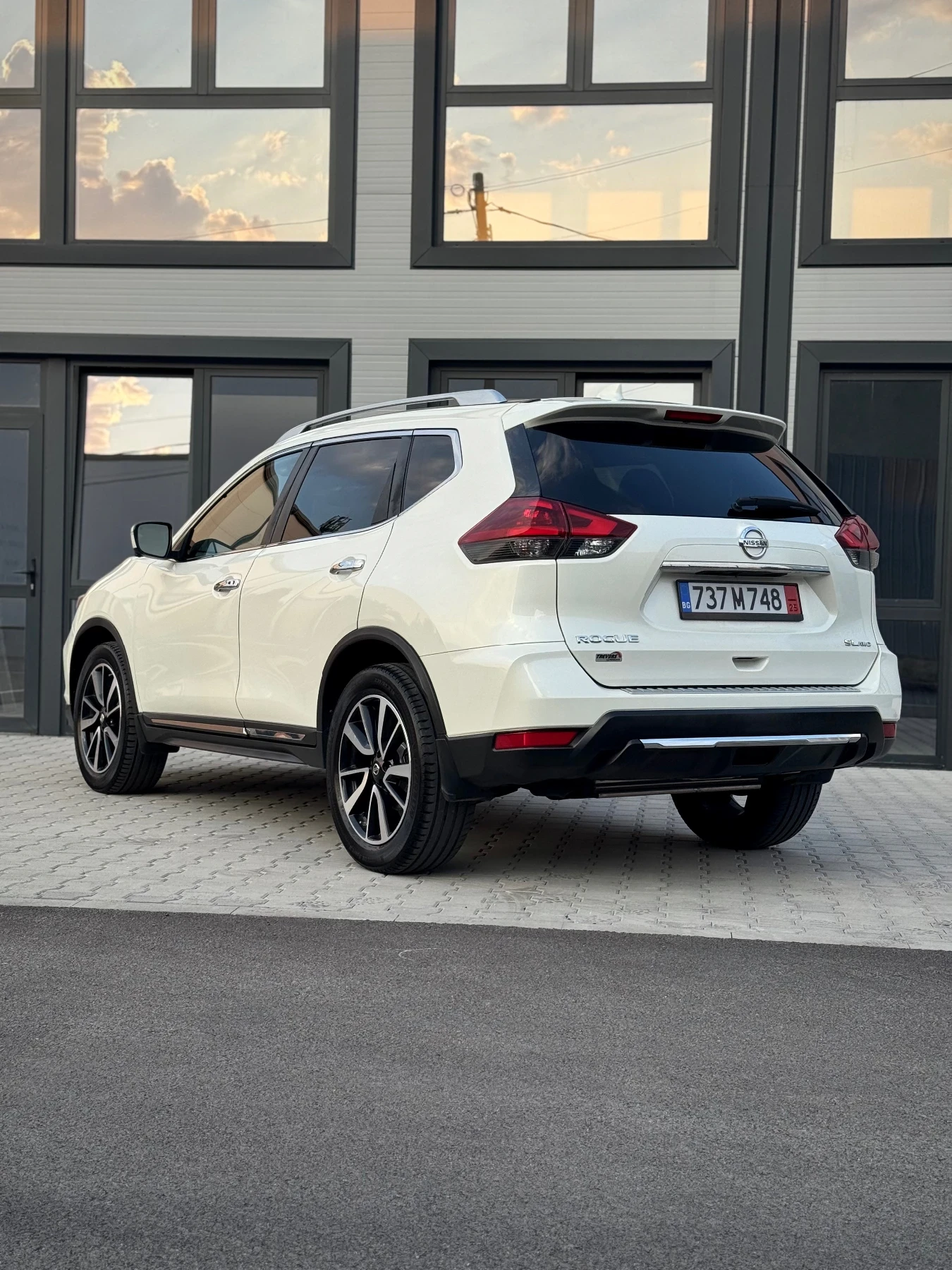 Nissan X-trail SL* AWD* TEKNA* FACELIFT - изображение 3
