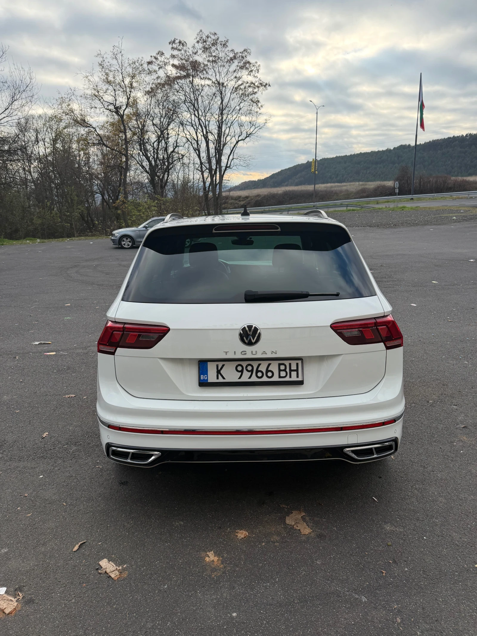 VW Tiguan R-Line - изображение 4