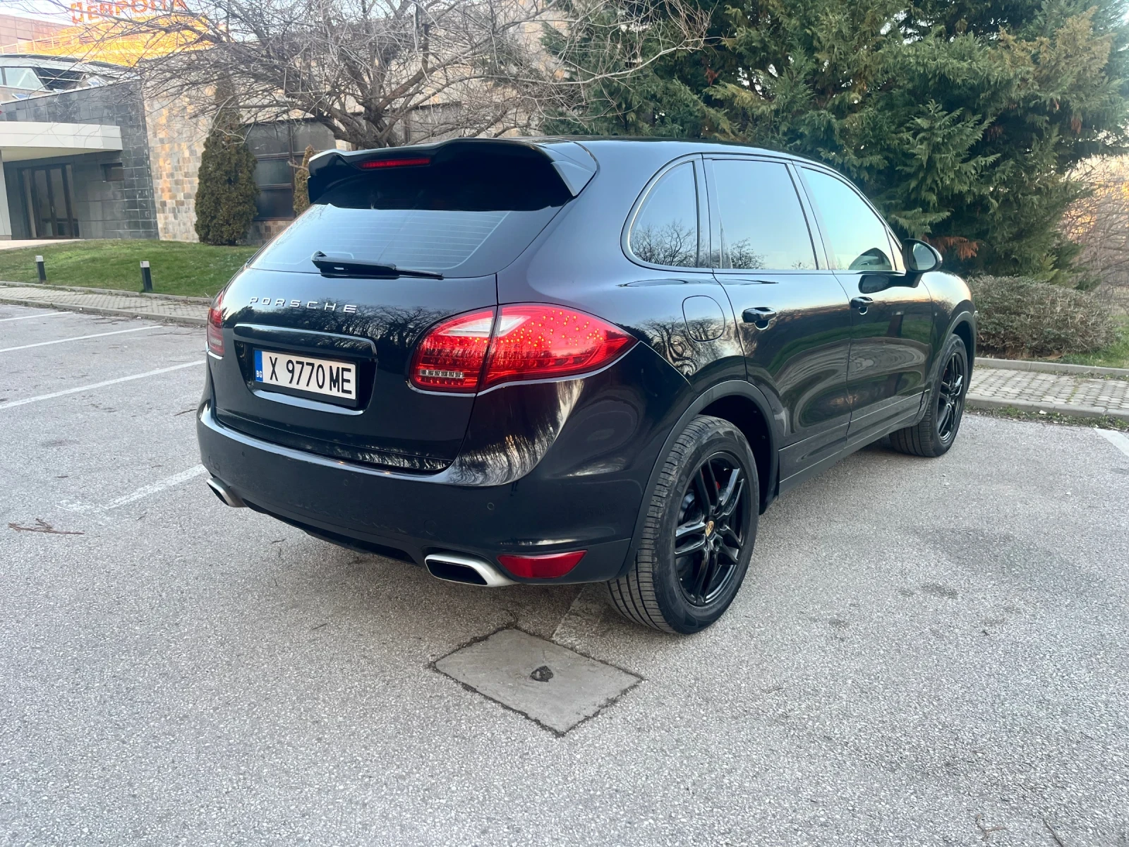 Porsche Cayenne 3.0d/245кс./Нов Внос/Отлична/Регистриран/ - изображение 9