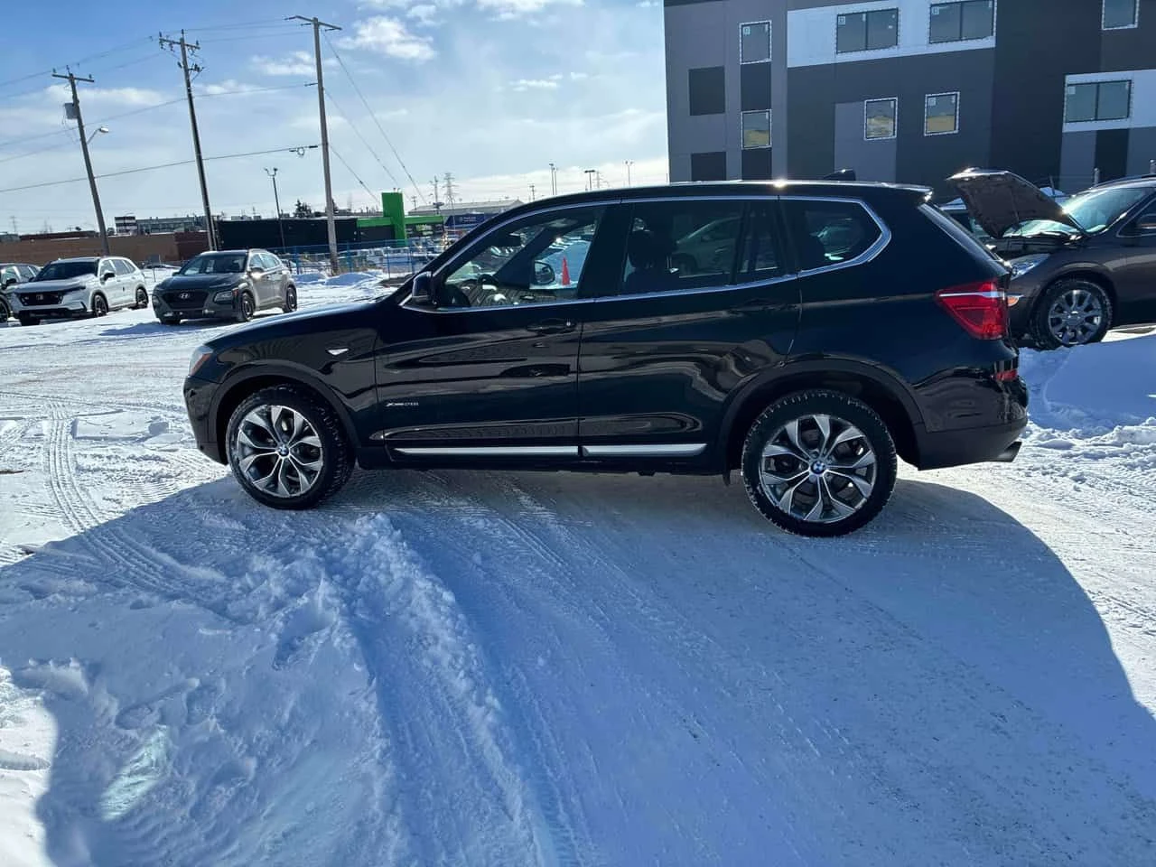 BMW X3 xDrive28i * CARFAX* ПАНОРАМА* ПОДГРЕВИ - изображение 3
