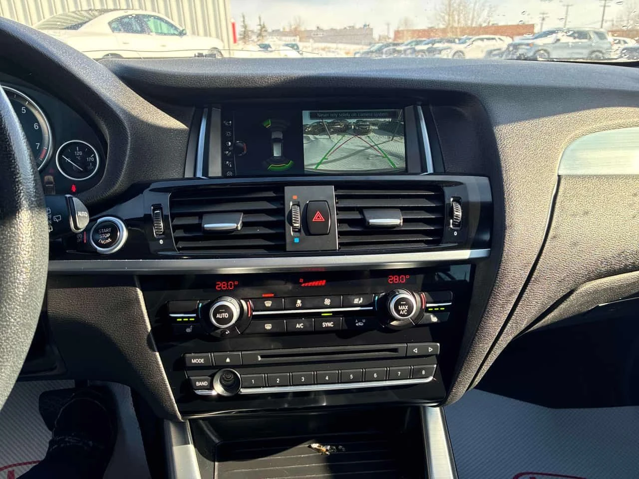 BMW X3 xDrive28i * CARFAX* ПАНОРАМА* ПОДГРЕВИ - изображение 9