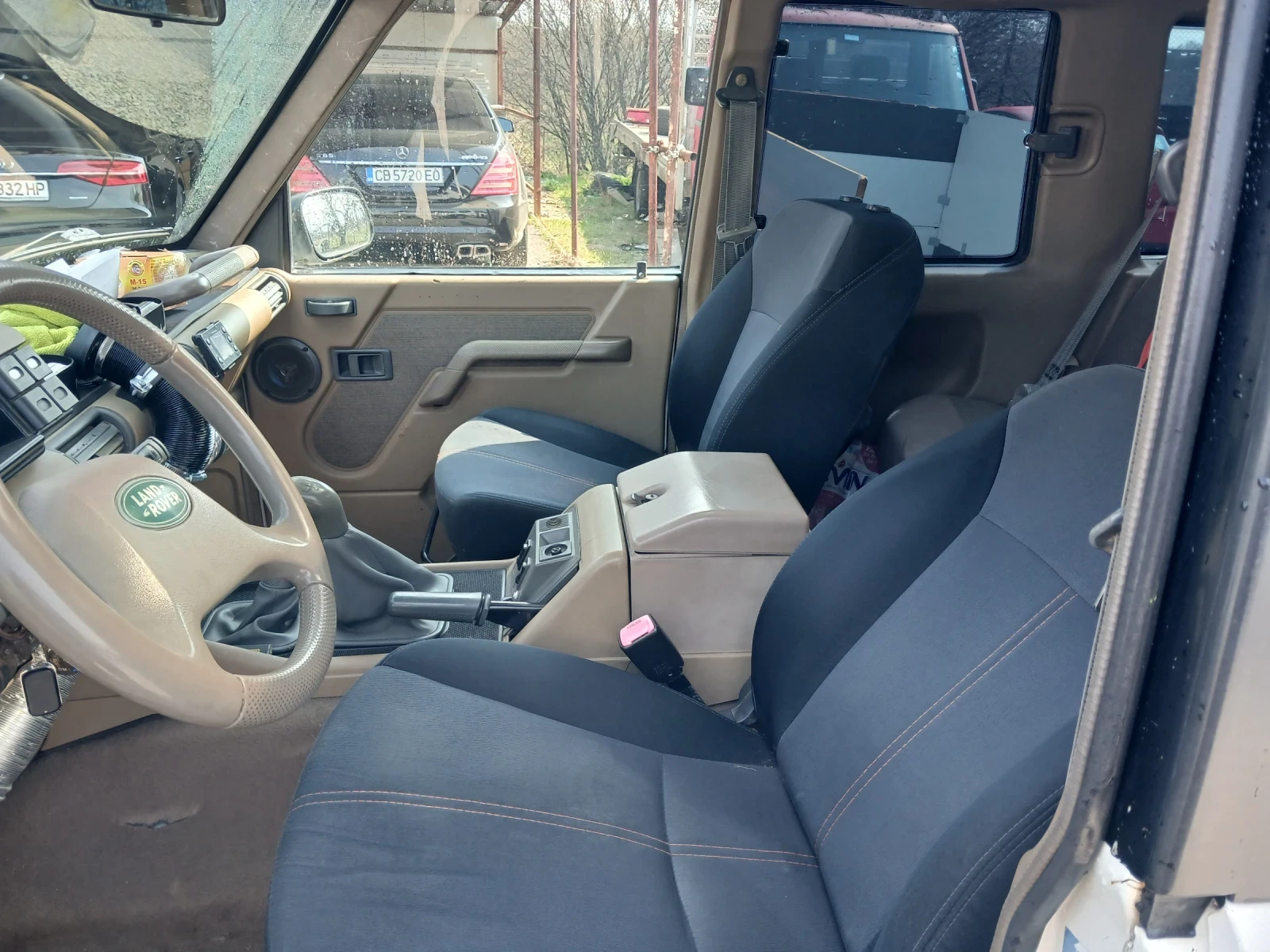 Land Rover Discovery 2.5TDI 113 ks.Лебедка , печка ТОП, снимка 6 - Автомобили и джипове - 53873445