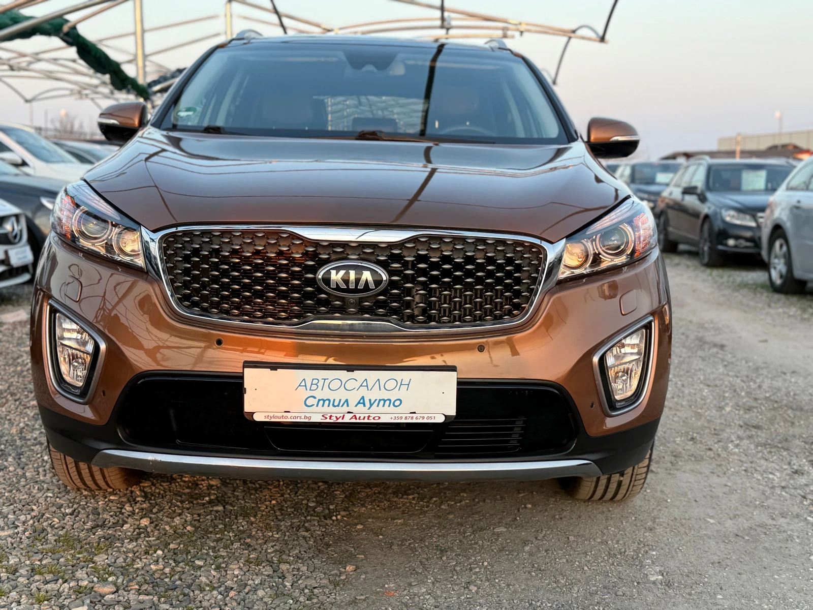 Kia Sorento 2.2 PLATINUM EDITION, снимка 2 - Автомобили и джипове - 53877507