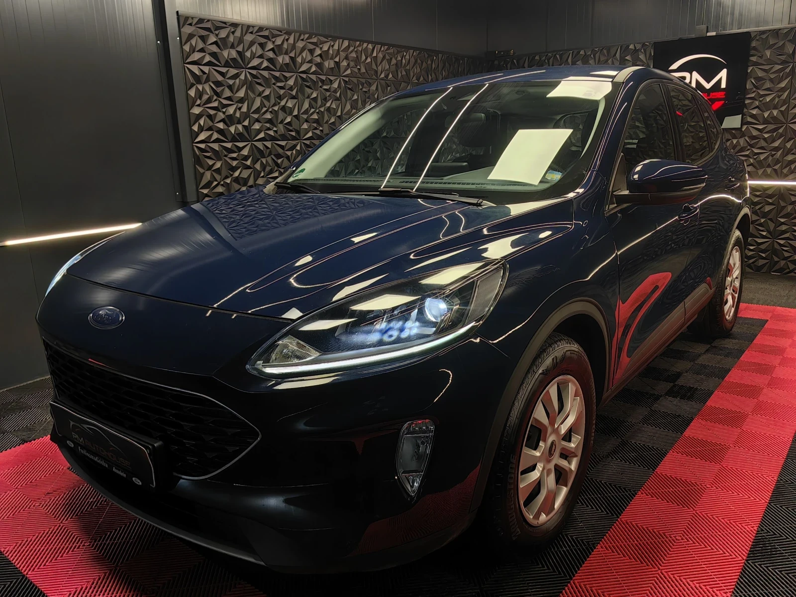 Ford Kuga 2.0d* 62000КМ* АВТОМАТ* 4х4* GERMANY* FULL, снимка 2 - Автомобили и джипове - 54068258