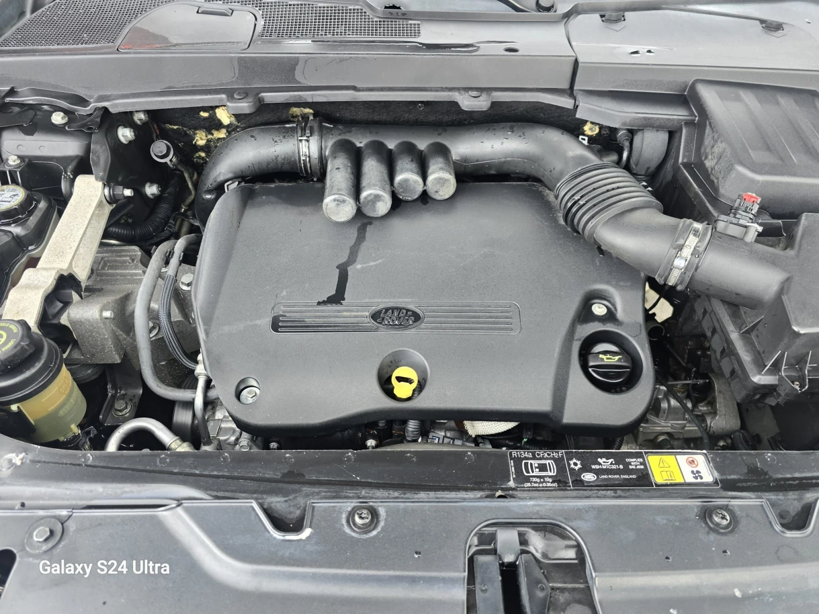 Land Rover Freelander 2.2D, снимка 14 - Автомобили и джипове - 54079747