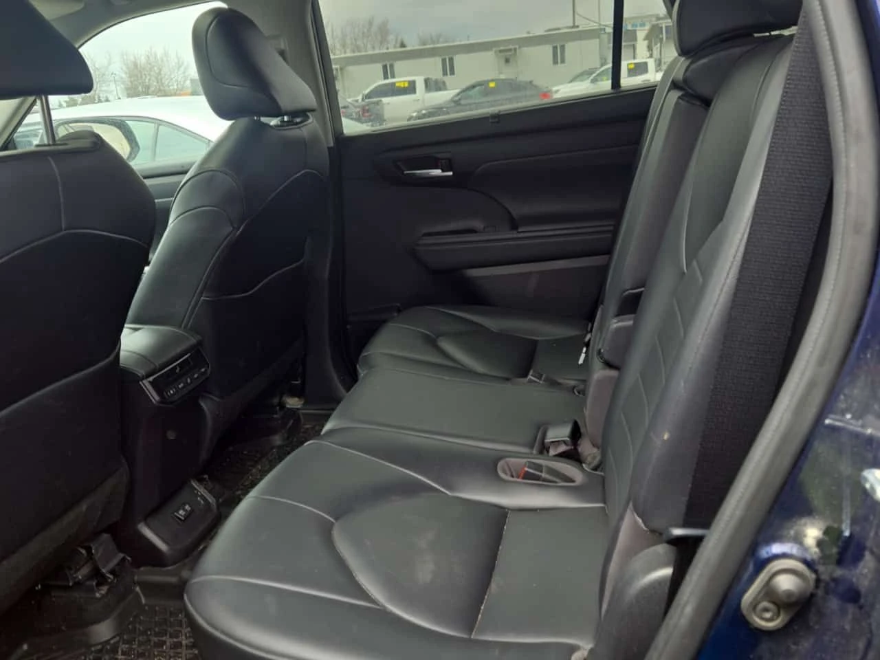 Toyota Highlander * XLE * CARFAX * 2 КЛЮЧА * ШИБИДАХ * , снимка 12 - Автомобили и джипове - 54123974