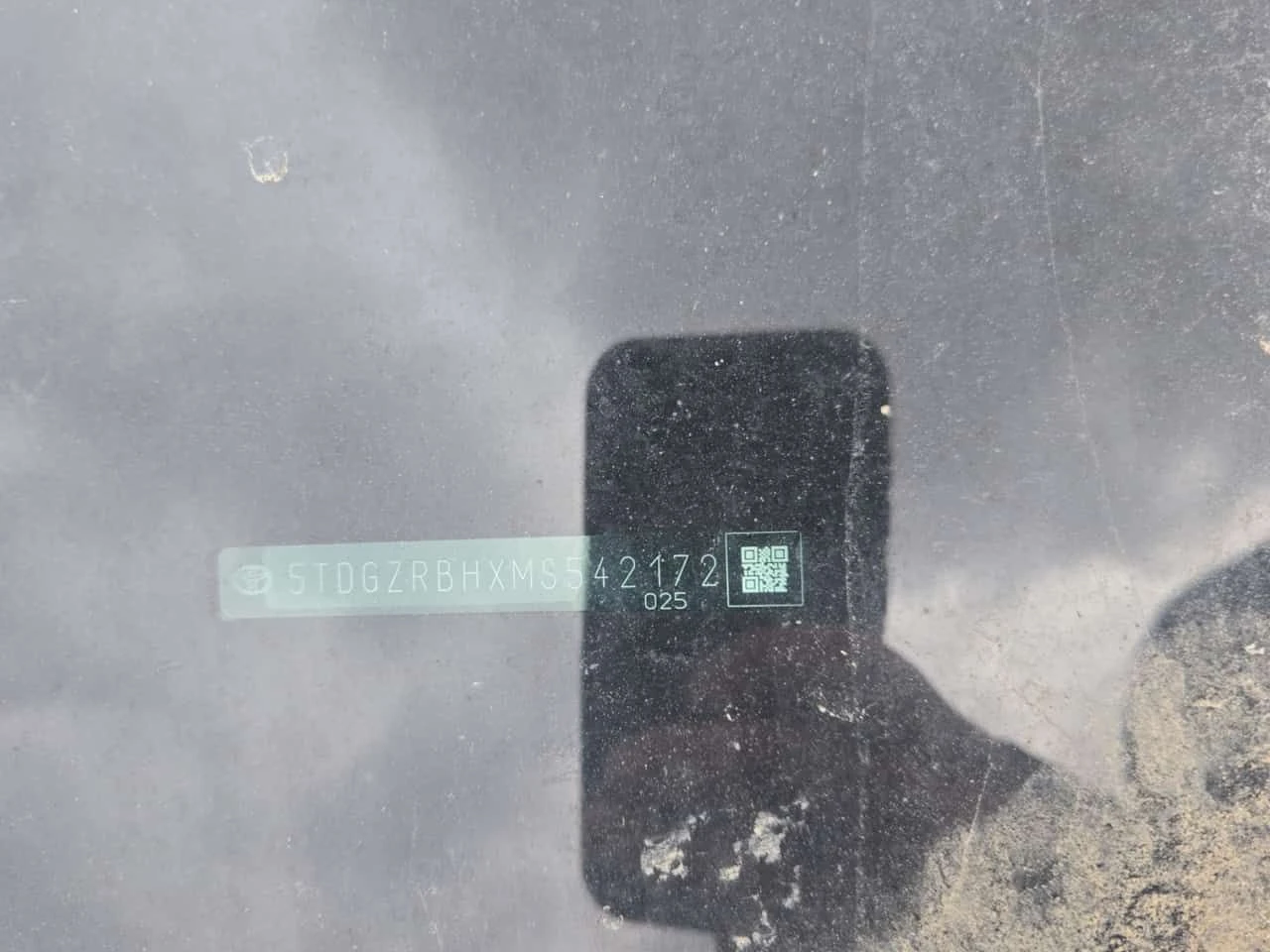 Toyota Highlander * XLE * CARFAX * 2 КЛЮЧА * ШИБИДАХ * , снимка 17 - Автомобили и джипове - 54123974