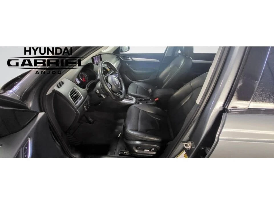 Audi Q3 2.0T* Quattro* Komfort* АвтоКредит* (ЦЕНА ДО БГ), снимка 12 - Автомобили и джипове - 54128715