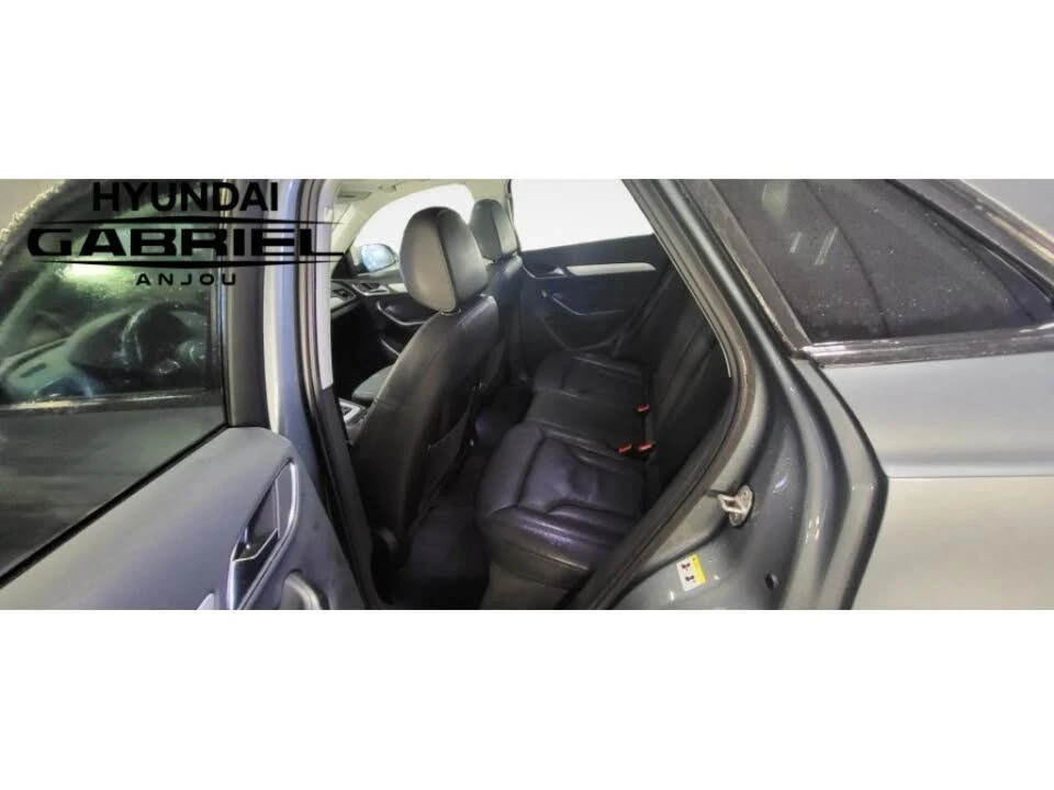 Audi Q3 2.0T* Quattro* Komfort* АвтоКредит* (ЦЕНА ДО БГ), снимка 13 - Автомобили и джипове - 54128715