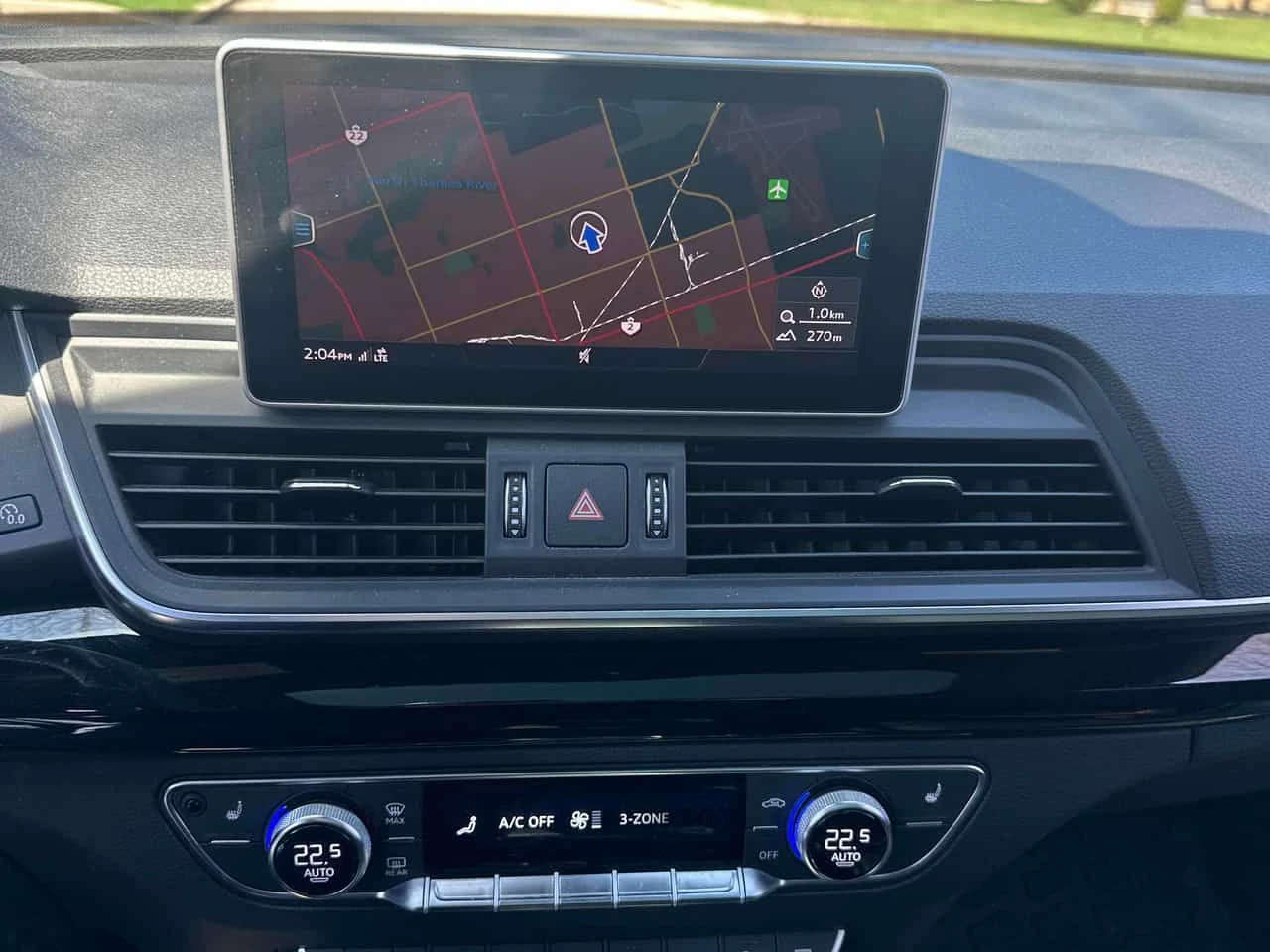 Audi Q5 Technik/CARFAX/ДИСТРОНИК/360 КАМ/ПАНОРАМА/ПОДГРЕВ/, снимка 12 - Автомобили и джипове - 54231540