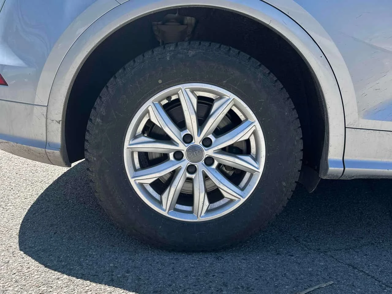 Audi Q5 Technik/CARFAX/ДИСТРОНИК/360 КАМ/ПАНОРАМА/ПОДГРЕВ/, снимка 15 - Автомобили и джипове - 54231540