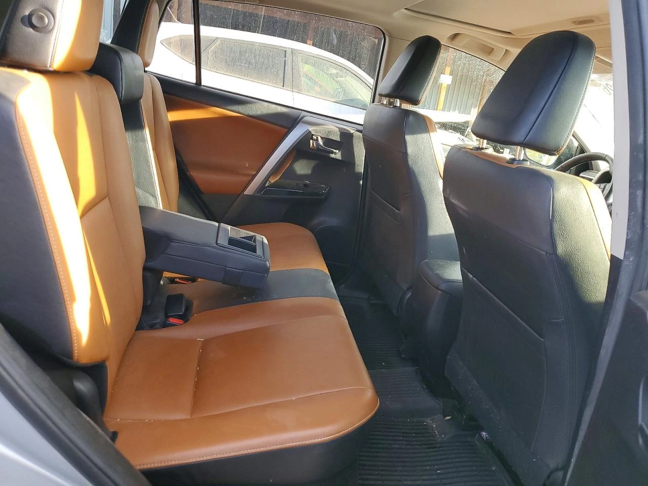 Toyota Rav4 2.5l Hybrid Limited* AWD, снимка 11 - Автомобили и джипове - 54235447