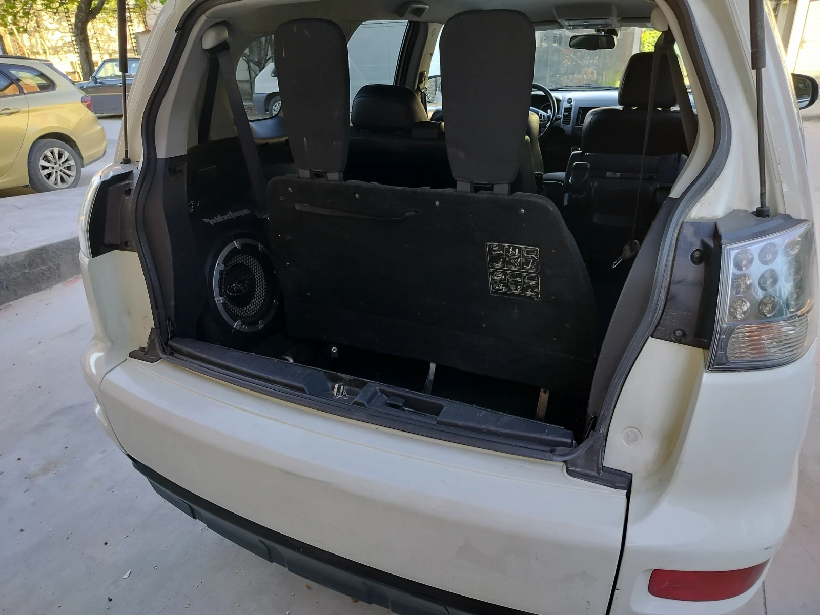 Mitsubishi Outlander 2, 2 Did ������� ������ ������� 7 ������ 4�4 | Mobile.bg � ����������� 6