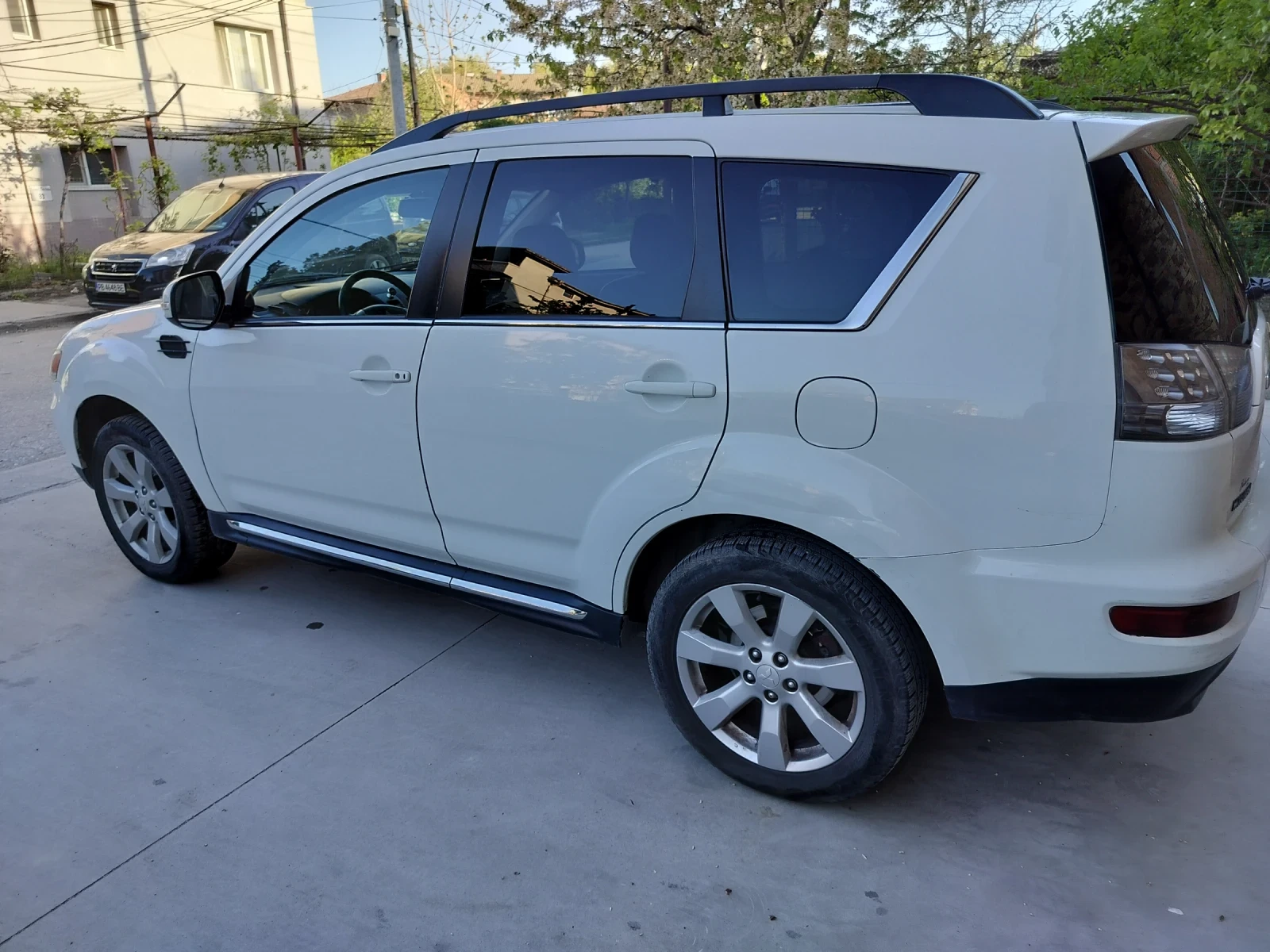 Mitsubishi Outlander 2, 2 Did ������� ������ ������� 7 ������ 4�4 | Mobile.bg � ����������� 12