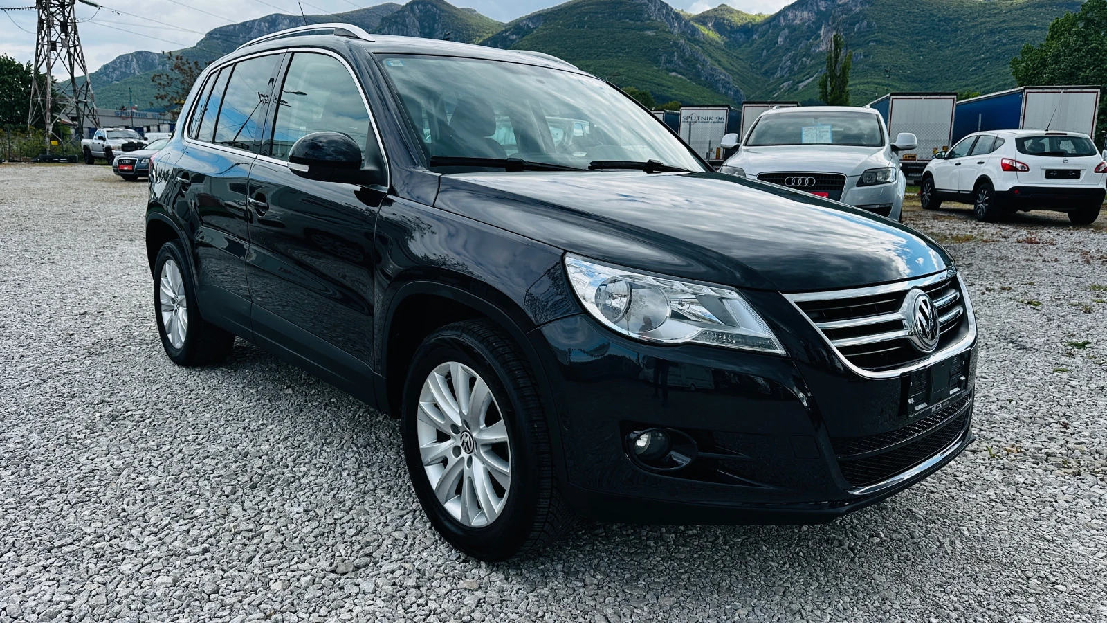VW Tiguan 2.0tdi-4motion-Италия, снимка 3 - Автомобили и джипове - 54383301
