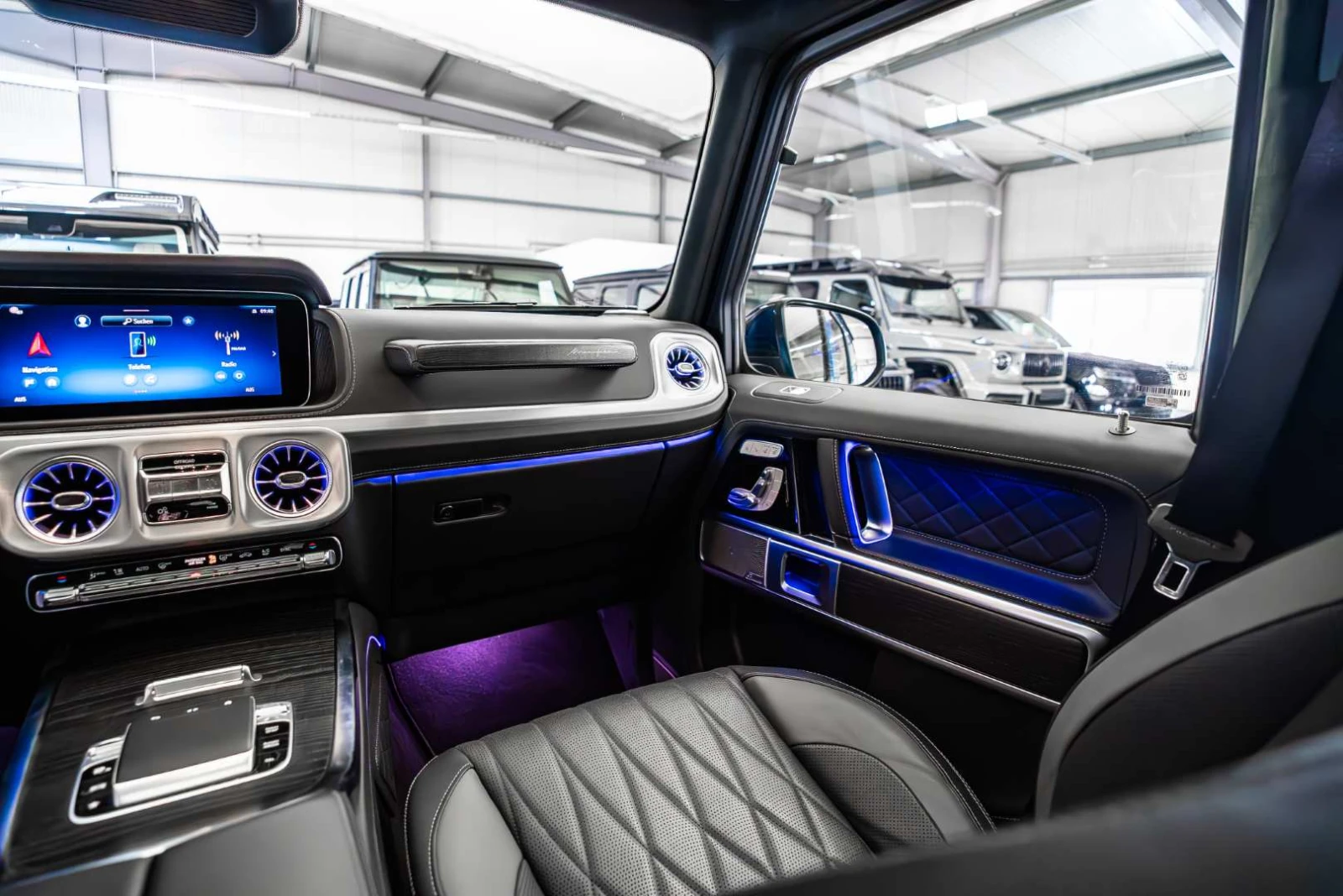 Mercedes-Benz G 450 FACELIFT* PROFESSIONAL* KEYLESS GO* , снимка 12 - Автомобили и джипове - 54627583