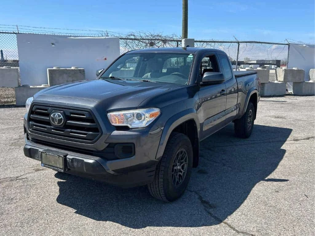 Toyota Tacoma  SR+ | АВТОКРЕДИТ | DISTRONIC | ПОДГРЕВИ | 