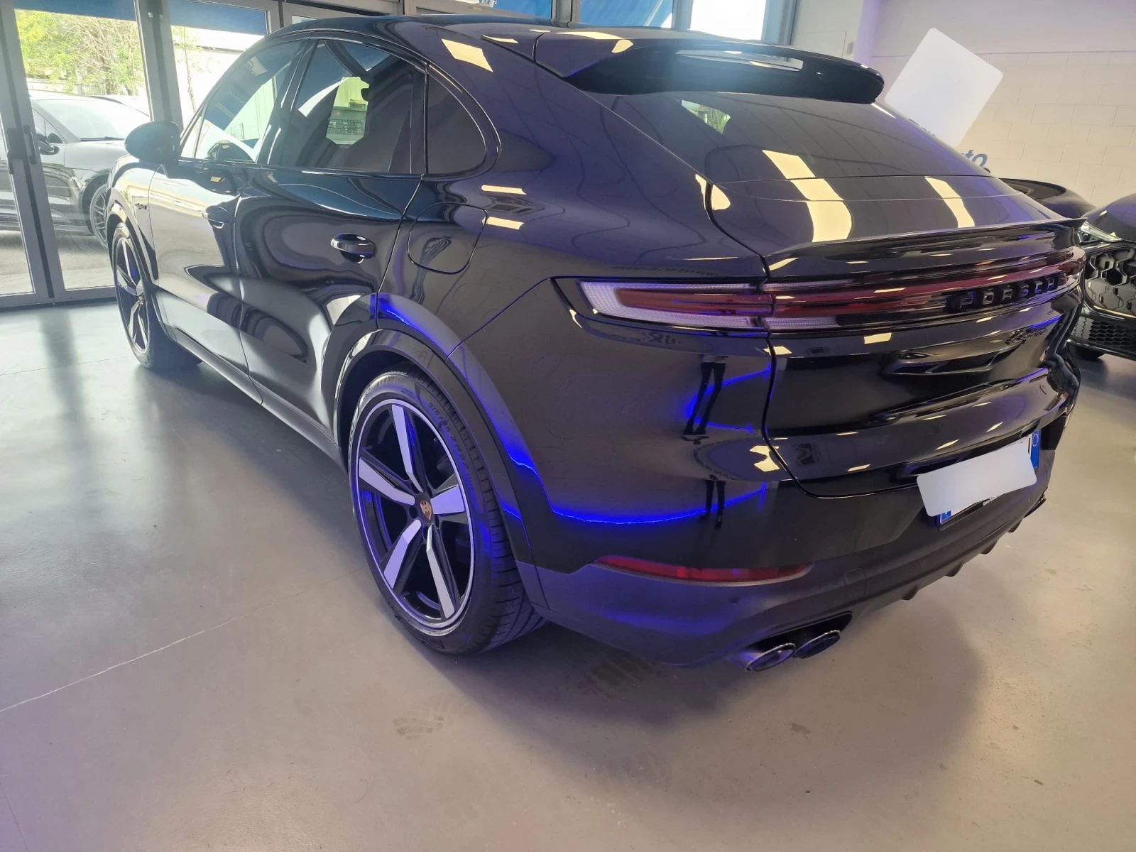 Porsche Cayenne Coupe 3.0 V6 E-Hybrid | Mobile.bg � ����������� 4