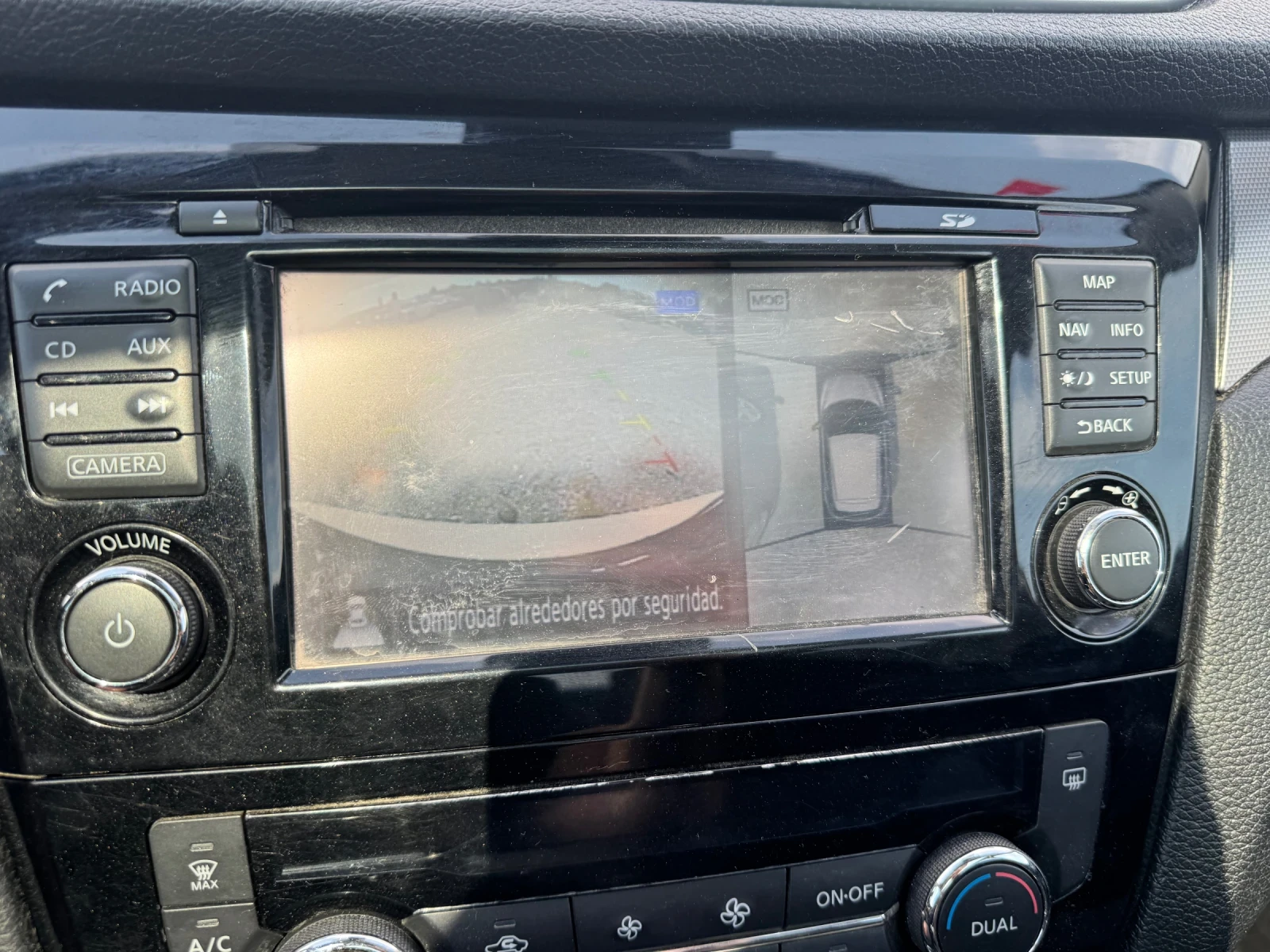 Nissan Qashqai Nissan Qashqai 1.6 dCi TEKNA 360 AVTOMAT | Mobile.bg � ����������� 13