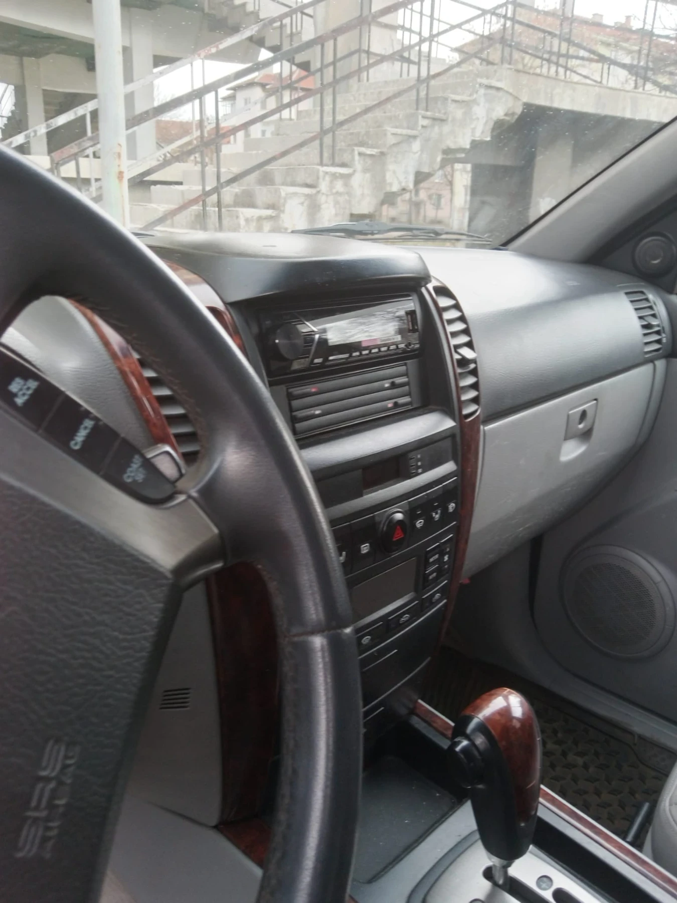 Kia Sorento, снимка 4 - Автомобили и джипове - 55671121