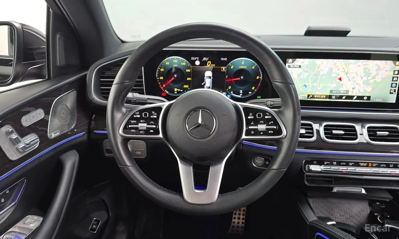 Mercedes-Benz GLE 400 GLE400d 4MATIC Coupe, снимка 13 - Автомобили и джипове - 56084870