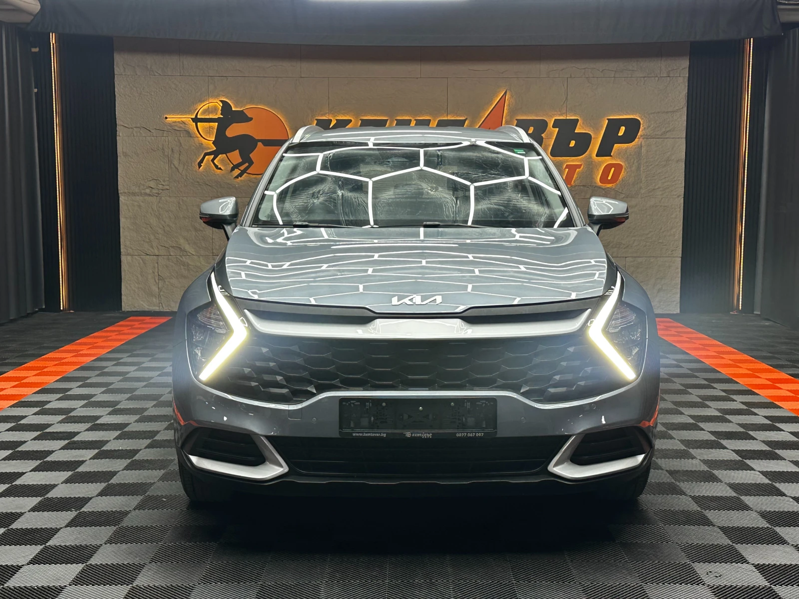 Kia Sportage 1.6D 136кс/Автомат/Mild-Hybrid/Сервизна история, снимка 2 - Автомобили и джипове - 56097498