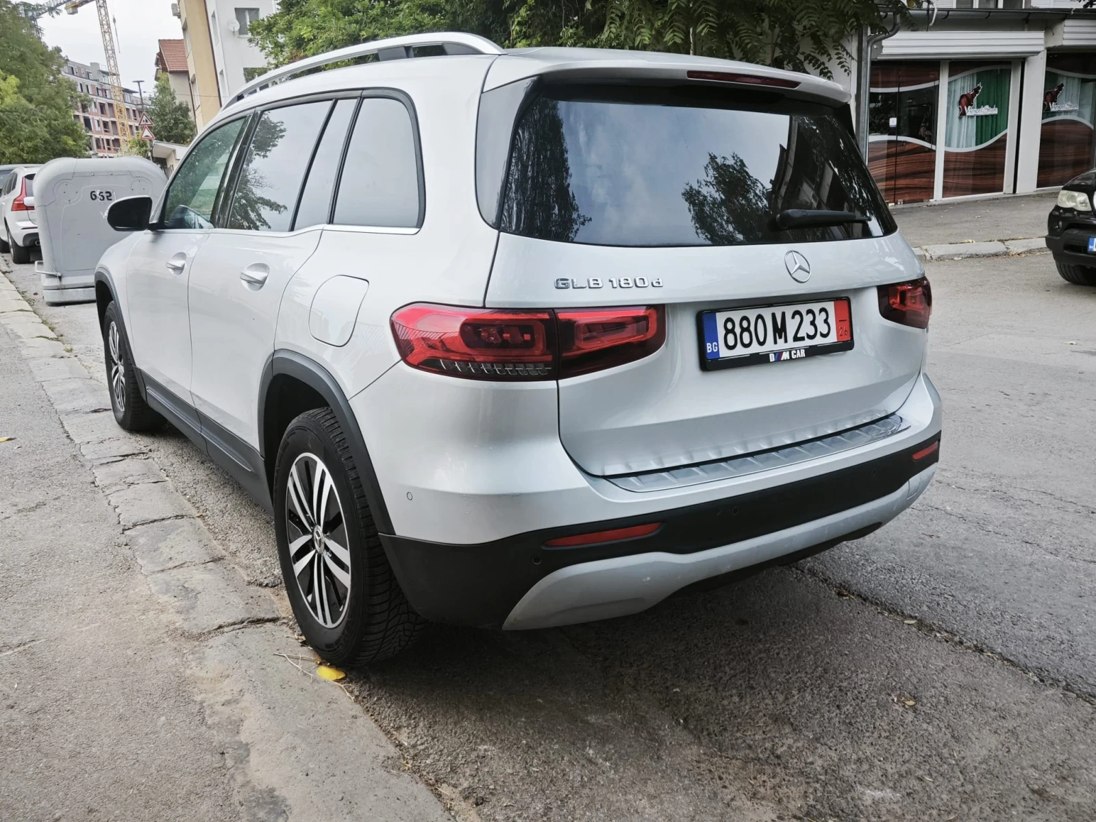 Mercedes-Benz GLB 180, снимка 16 - Автомобили и джипове - 56168078