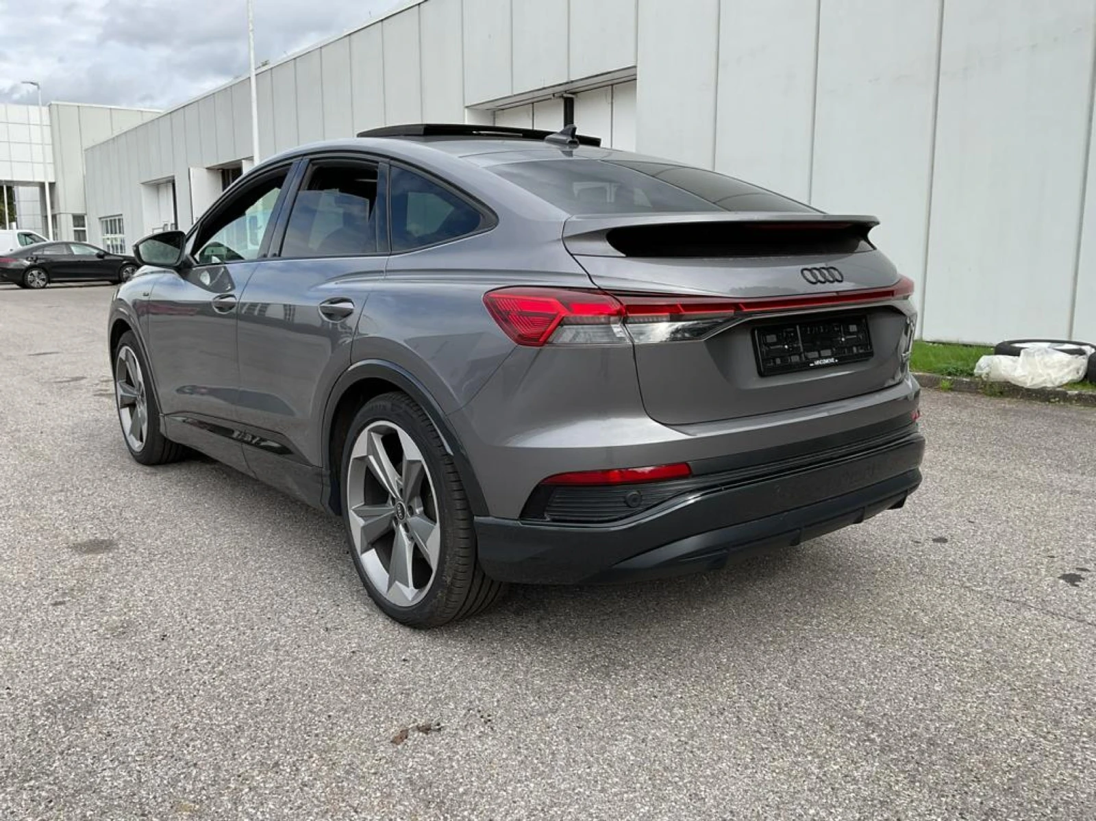 Audi Q4 E-tron Sportback 50 Quattro Panorama Navi LED | Mobile.bg � ����������� 4