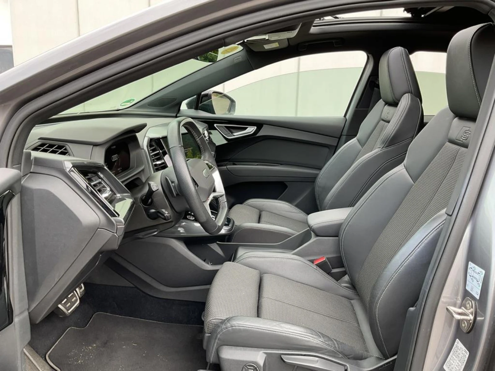 Audi Q4 E-tron Sportback 50 Quattro Panorama Navi LED | Mobile.bg � ����������� 7