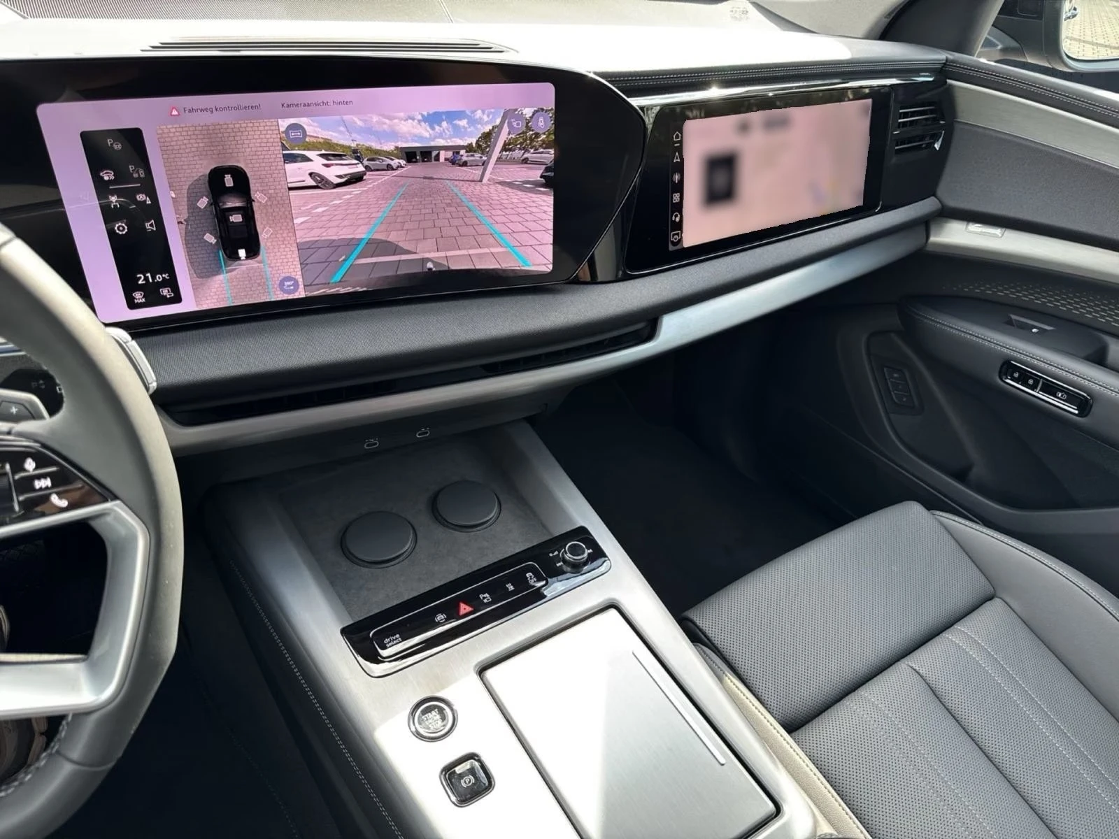 Audi Q7 S-LINE / MATRIX / B&O / PANO / HUD / 7 МЕСТЕН /, снимка 11 - Автомобили и джипове - 56335903