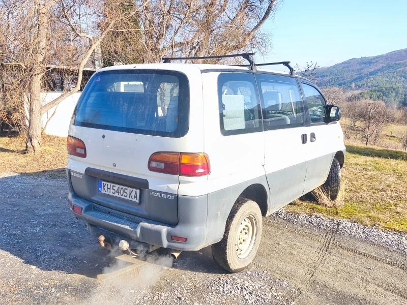 Mitsubishi Spacegear 2.4 бензин/газ, снимка 3 - Бусове и автобуси - 53172931
