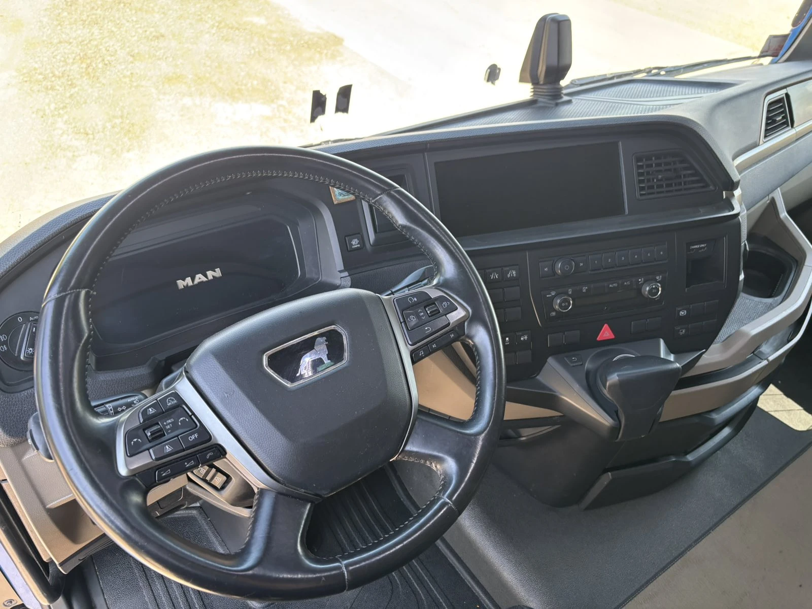 Man Tgx, снимка 15 - Камиони - 55464629