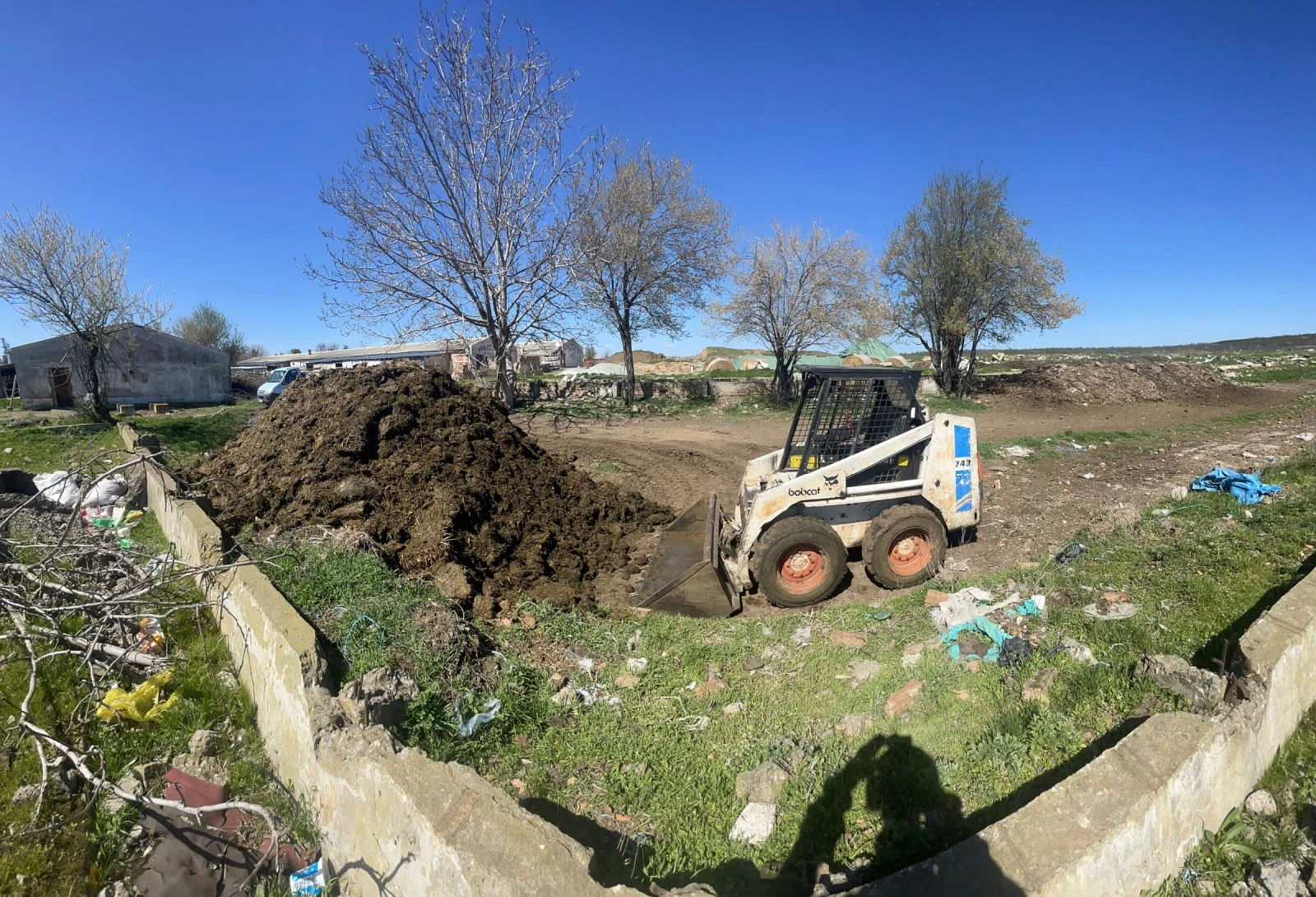 Мини челни товарачи Bobcat 743 - изображение 5