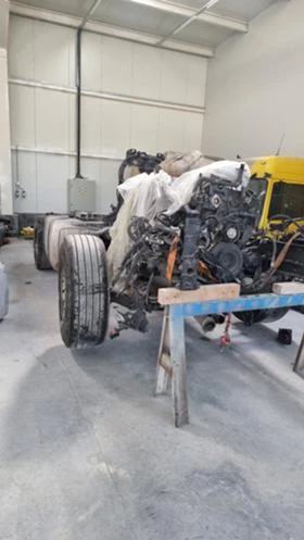 РЕНО Т480 2016г., снимка 3