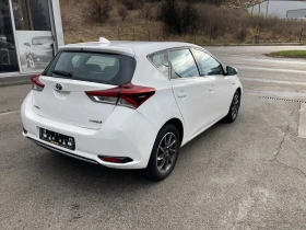 Toyota Auris 1.8 Hibrid Avtomatik 99ks 136000 km Originalni, снимка 3