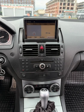 Mercedes-Benz C 320, снимка 12