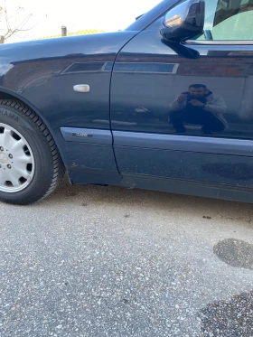 Mercedes-Benz E 200, снимка 4