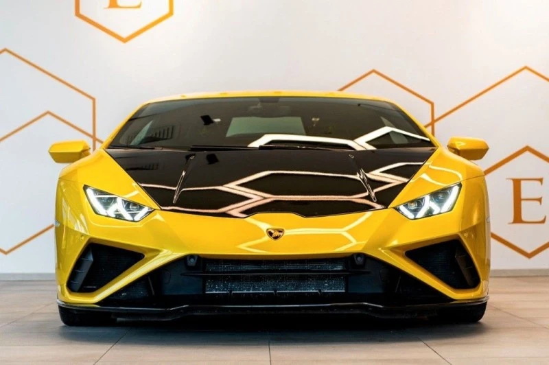 Lamborghini Huracan EVO/ LP610/ RWD/ CARBON/ LIFT/ SENSONUM/ CAMERA/, снимка 2 - Автомобили и джипове - 44636191