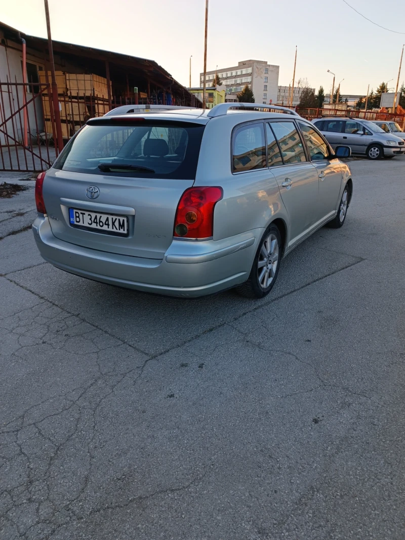 Toyota Avensis, снимка 5 - Автомобили и джипове - 49424235