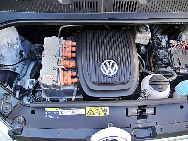 VW Up e-UP ГЕРМАНИЯ, снимка 16 - Автомобили и джипове - 52067478