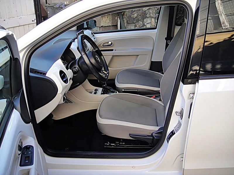VW Up e-UP ГЕРМАНИЯ, снимка 8 - Автомобили и джипове - 52067478