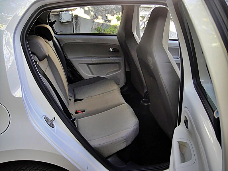 VW Up e-UP ГЕРМАНИЯ, снимка 11 - Автомобили и джипове - 52067478
