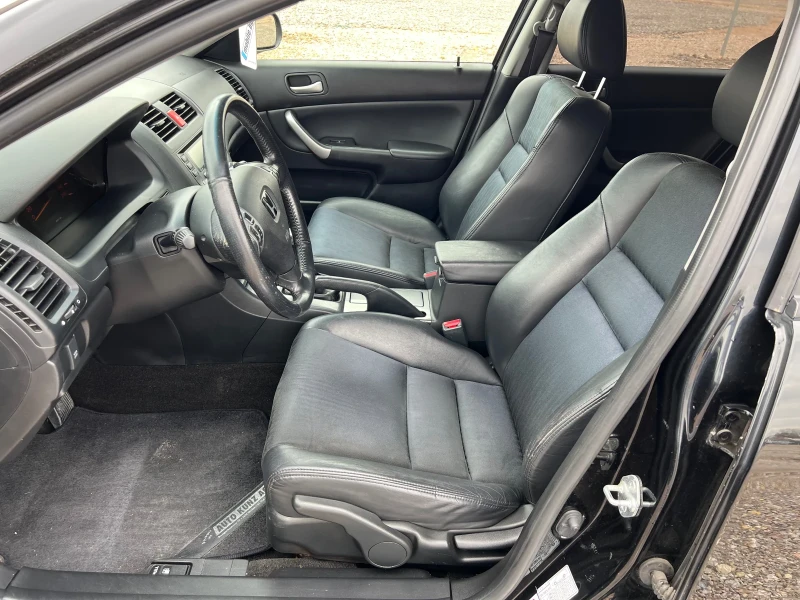 Honda Accord 2.4 i TYPE S, снимка 9 - Автомобили и джипове - 52316572