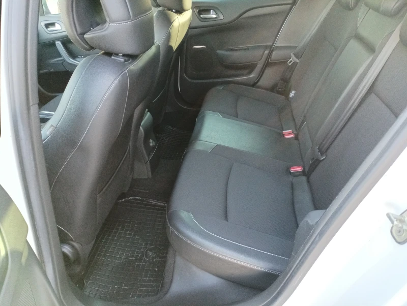 Citroen DS4, снимка 8 - Автомобили и джипове - 52454636